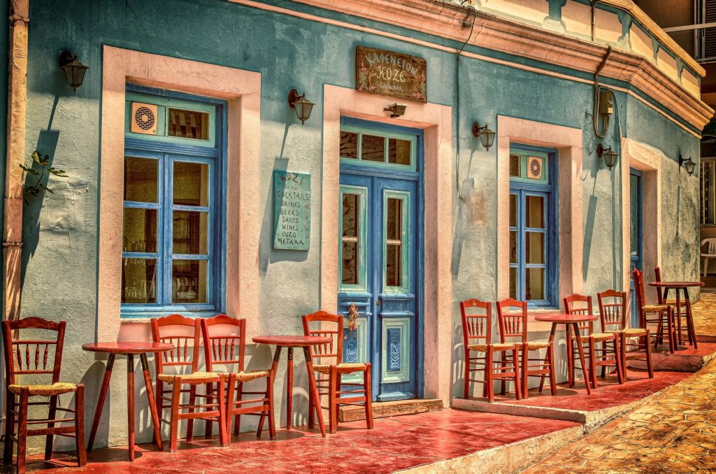 Cafe Image by analogicus from Pixabay